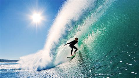 Surfing Full HD Wallpaper and Background Image | 1920x1080 | ID:300757