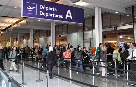 Un Eva pour aller et revenir de l’aéroport Montréal-Trudeau | Le Devoir