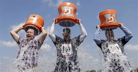 Ice Bucket Challenge: Cash Raised Can't Fill Hole in ALS Research