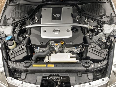 What to Know About the Nissan 350Z Engine - VehicleHistory