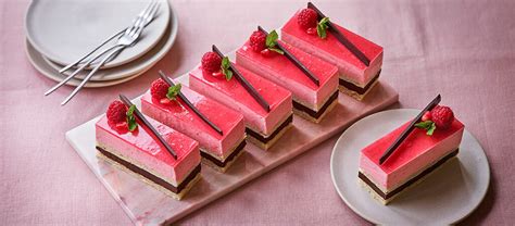 Chigs' Raspberry & Chocolate Slices - The Great British Bake Off | The ...