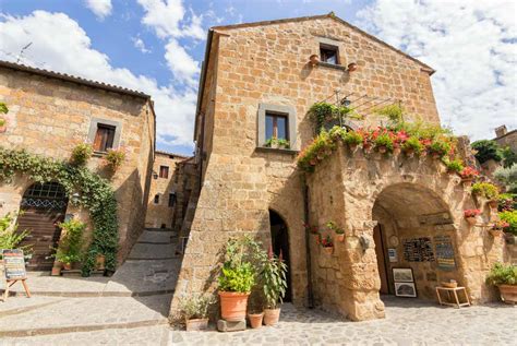 Civita di Bagnoregio: cosa vedere nella Città che Muore. Guida alla ...