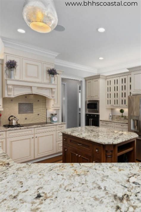 Kitchen Island, White Kitchen Cabinets, Kitchen Design | Kitchen design ...