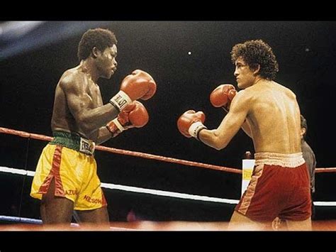 Salvador Sanchez vs Azumah Nelson (Highlights) - YouTube