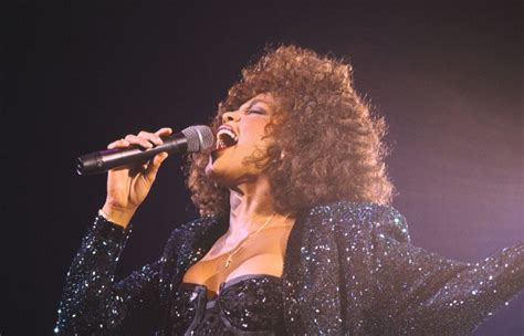 15 Best Whitney Houston Songs, Ranked - Parade