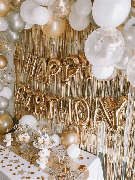 25th Birthday Ideas For Her Decoration | Gold theme birthday party ...