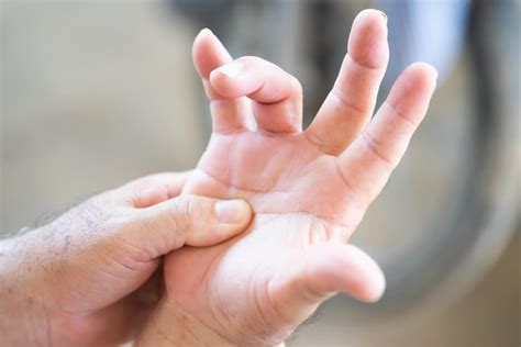 Finger Hurts to Bend but Not Swollen | Whatcom PT