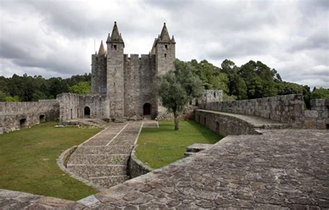 I castelli templari in Portogallo, un itinerario dal nord al sud del ...