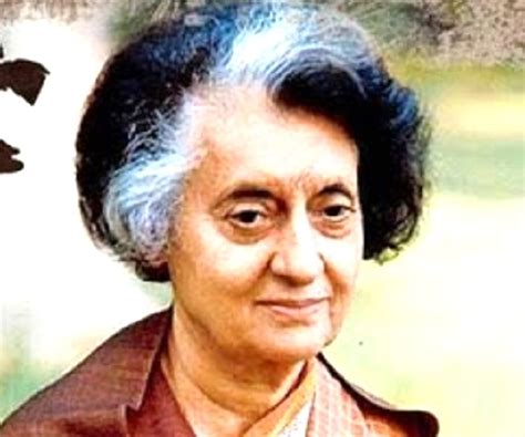 Indira Gandhi Biography - Childhood, Life Achievements & Timeline