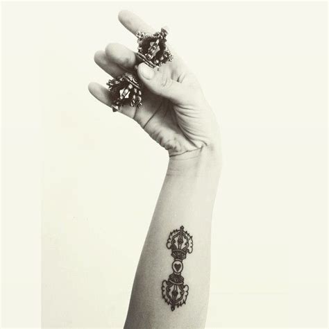 buddhist vajra symbol tattoo – EntertainmentMesh