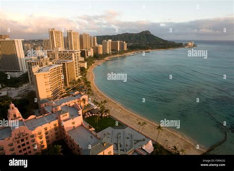 Aerial view waikiki beach High Resolution Stock Photography and Images ...