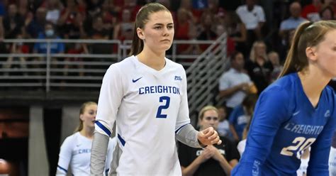 Creighton collective starts with NIL deal for entire volleyball team