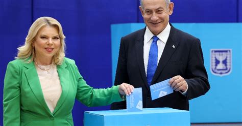 Israel's 'Bibi' Netanyahu inches closer to comeback - Al-Monitor: The ...