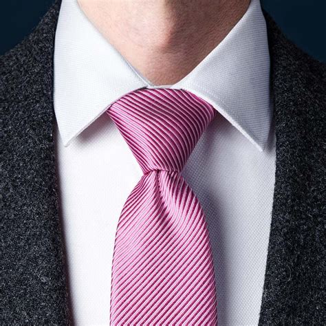 How To Tie A Windsor Knot | Ties.com Cool Tie Knots, Tie Knots Men ...