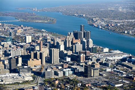 Stunning aerial photos of Detroit like you've never seen it before ...