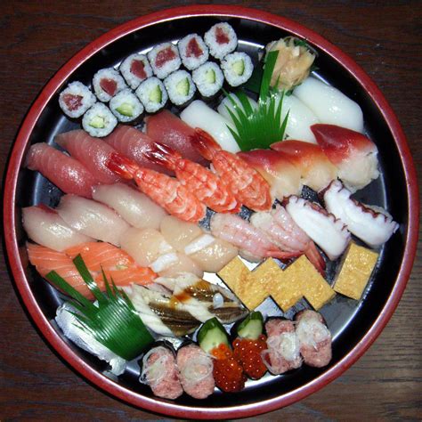 File:Sushi platter.jpg