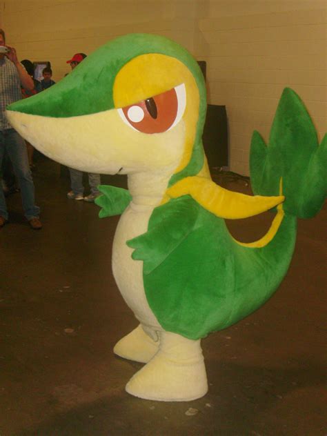 Snivy by Rylucius on DeviantArt