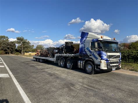 TILT TRAY TRUCK TOWING - Aldinga Towing - Call 0428 904 799