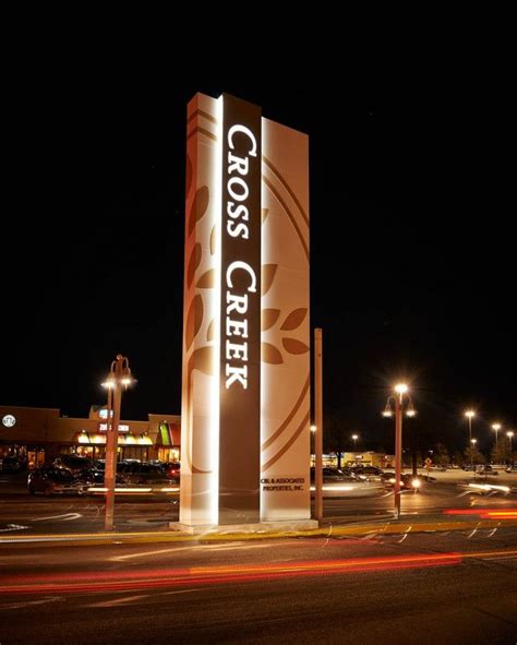 Integrated Sign & Graphic | Exterior signage, Monument signage, Pylon ...