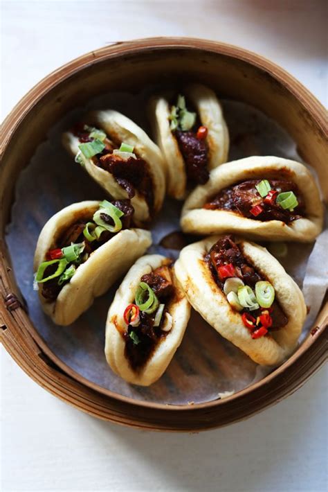 How To Make Pork Bao Buns [+ recipe video] - The Tortilla Channel