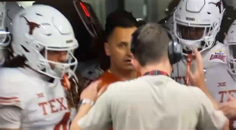 Entitled Texas football coach loses it on staffer before game : r ...