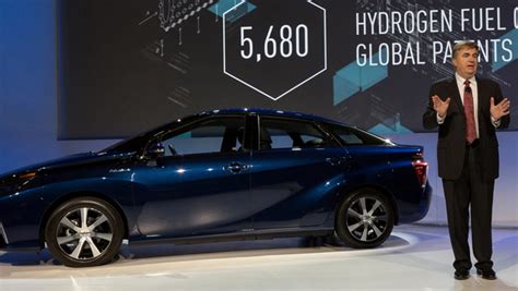 Toyota pushes hydrogen fuel cell cars with open patent portfolio | ZDNET