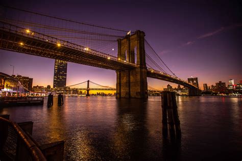 Brooklyn Bridge Sunrise Manhattan New York, USA