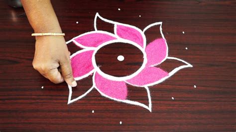 Learn how to draw simple rangoli designs with 7X4 cross dots - easy ...