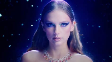 Taylor Swift Continues ‘Midnights’ Video Reveals With ‘Bejeweled ...