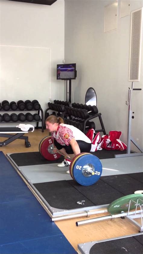 Tatiana Kashirina 140kg Snatch - All Things Gym