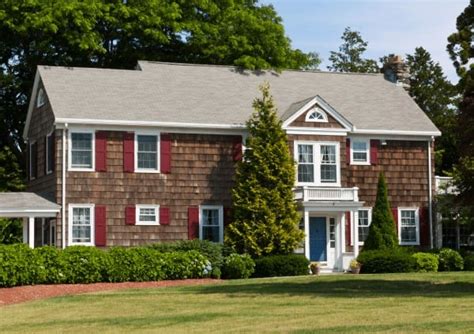 White vs. Red Cedar Shingles - United Home Experts