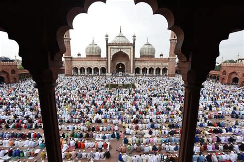 Eid al-Adha: Muslims Around the World Celebrate Holy Festival - The New ...