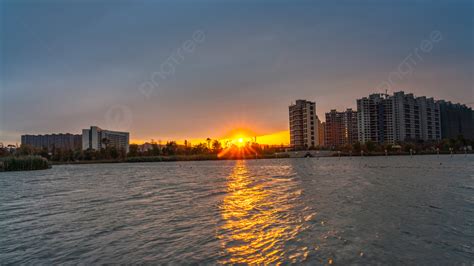 High Definition Sunset Golden Clouds Reflecting Mountains And Rivers ...