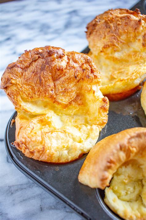 How to Make Yorkshire Pudding | Easy Yorkshire Pudding Recipe