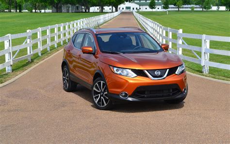 2017 Nissan Qashqai: It Could Cause Quite a Stir - The Car Guide