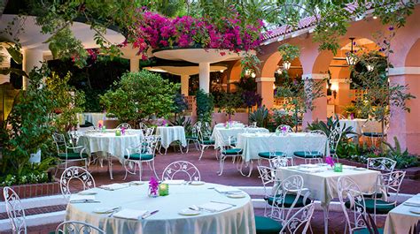 The Polo Lounge - Los Angeles Restaurants - Beverly Hills, United ...