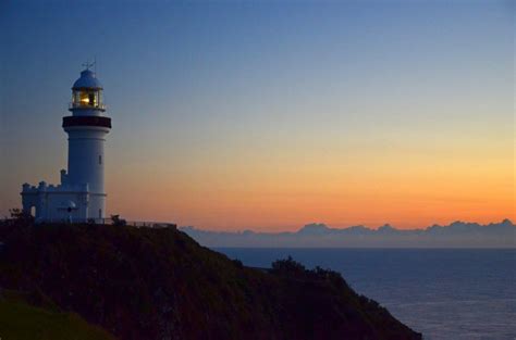 byron bay lighthouse sunrise - The Globetrotter GP