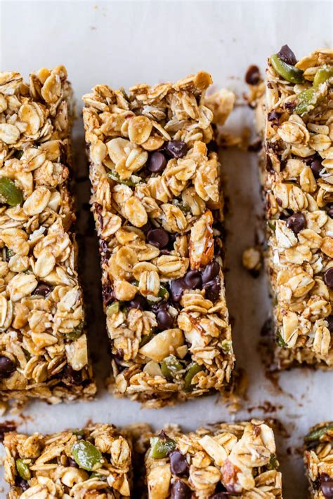 Healthy Granola Bars {Easy Homemade Recipe} – WellPlated.com.