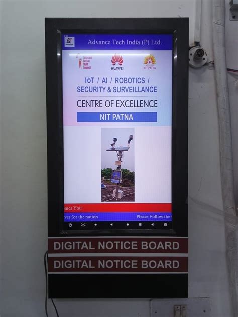 Aluminum Rectangle 22" Digital Signage Display at Rs 25000 in Zirakpur