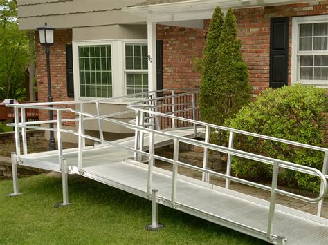 Solid Aluminum Handicap Ramp | National Ramp Liberty Series™