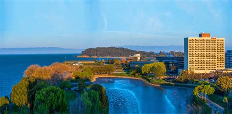 Hilton San Francisco Airport Bayfront - Hotel in Burlingame, CA | The ...