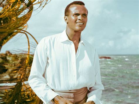 10 Best Harry Belafonte Songs of All Time - Singersroom.com