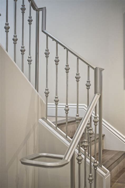 Mill Valley Estate staircase railing - KCS inc. | Steel railing design ...