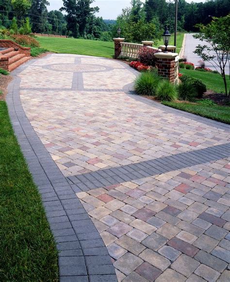 Patio ideas | Patio pavers design, Garden paving, Patio stones