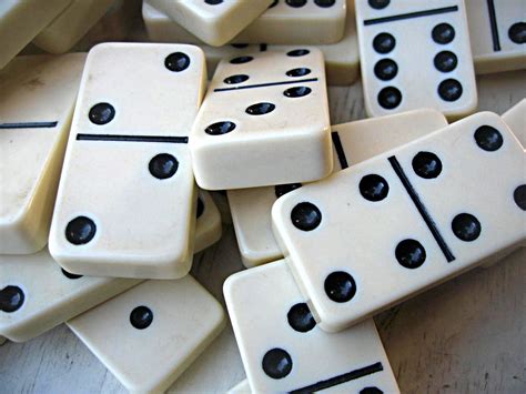 Vintage dominos 28 large dominos game pieces by LittleBeachDesigns