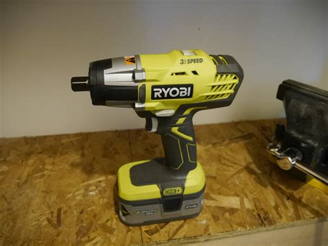 Ryobi 18V 1/2" 3 Speed Impact Wrench P261 P1830 Review