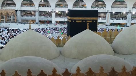 Beautiful AZAN in MAKKAH - YouTube