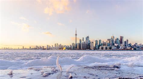 The Weather and Climate in Toronto, Canada