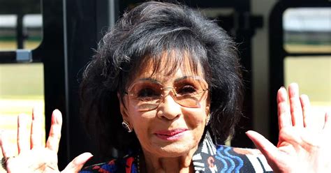 Shirley Bassey turns 85: Her incredible life from teen single mum to ...