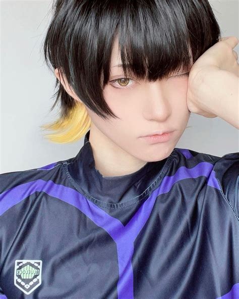 Blue Lock Meguru Bachira Cosplay | Cosplay anime, Hair cuts, Cosplay